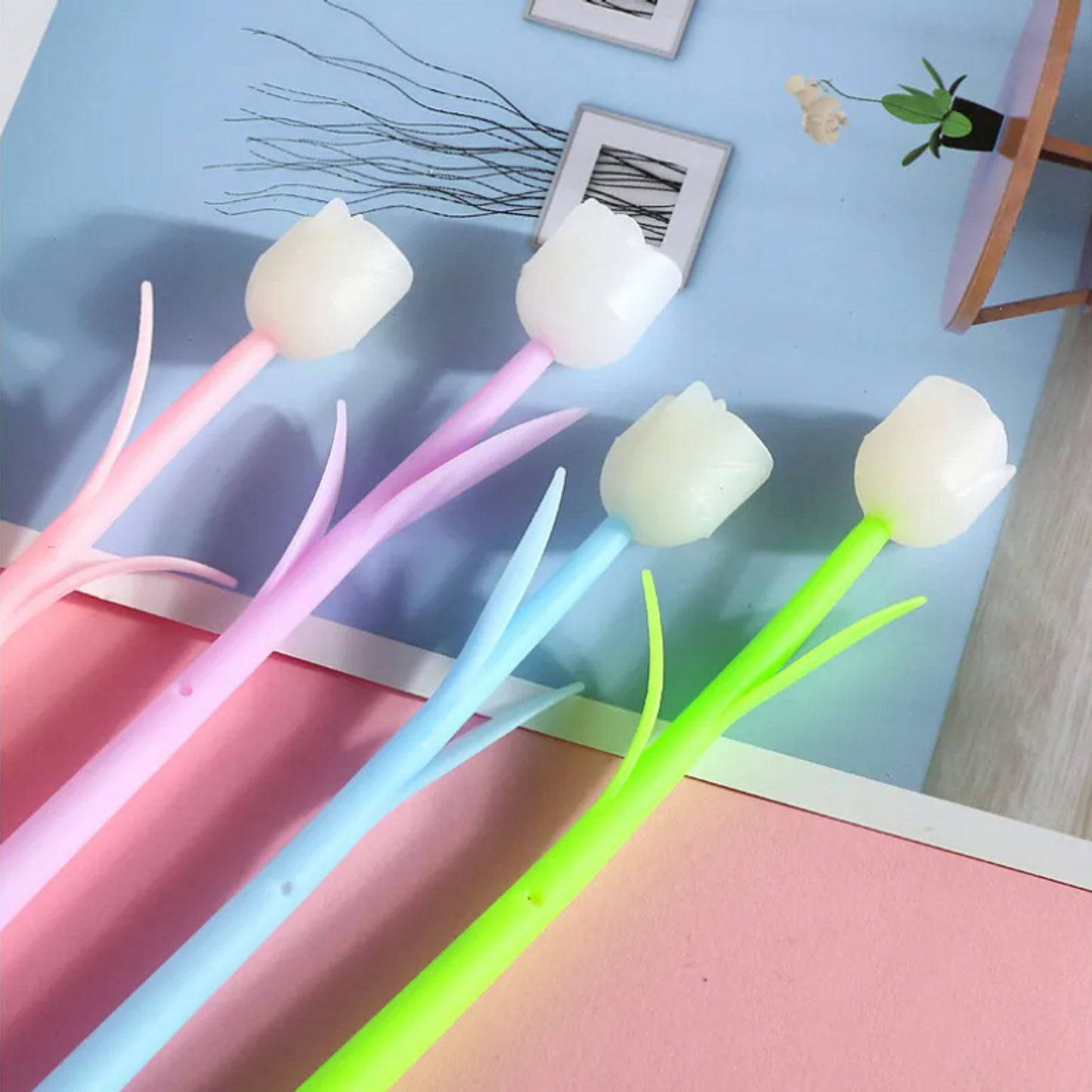Color changing rose pen